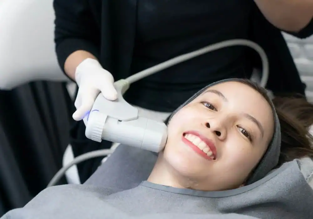 HIFU treatment Greater London (Hillingdon) in progress